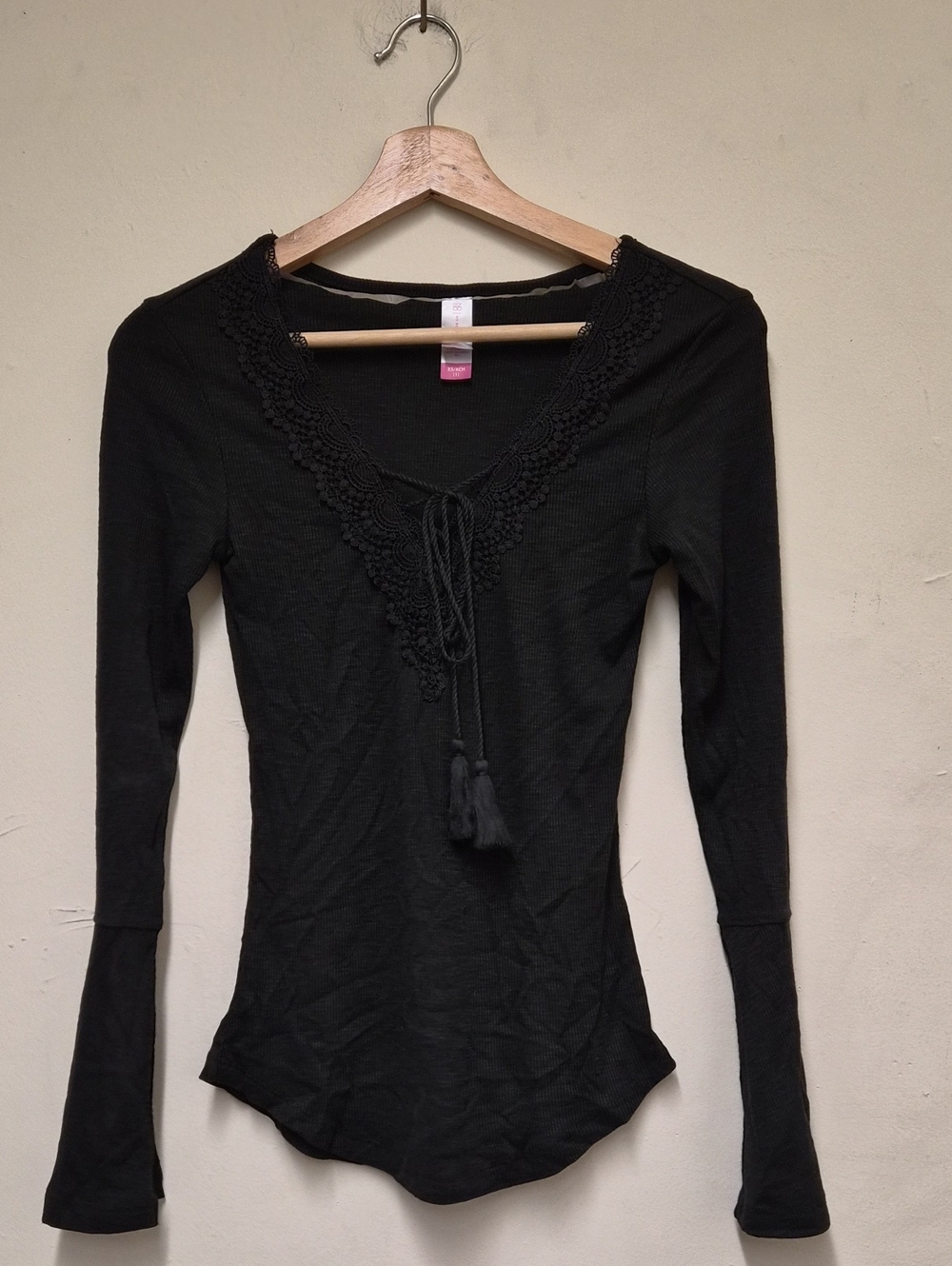 No Boundaries Black Long-Sleeve Lace-Trim Top with Tassel Tie Size XS